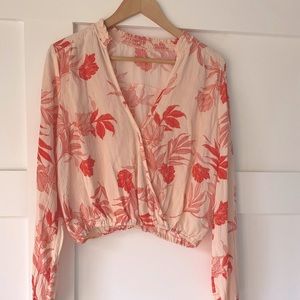 GUESS | Floral wrap blouse | size M